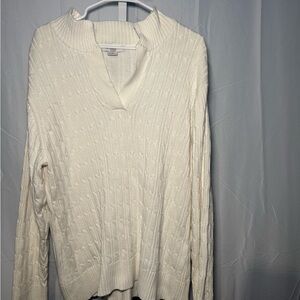 Liz Claiborne V-Neck Sweater in CreamSize 3X